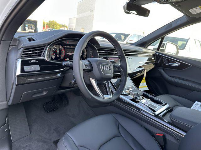 new 2025 Audi Q7 car, priced at $71,341
