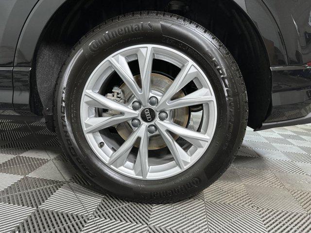 new 2025 Audi Q3 car, priced at $41,061