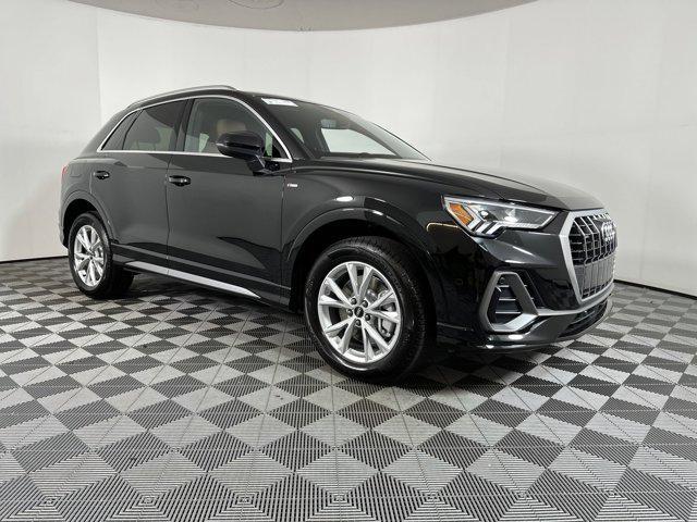 new 2025 Audi Q3 car, priced at $41,061