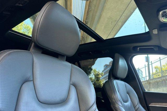 used 2021 Volvo XC90 Recharge Plug-In Hybrid car, priced at $33,999