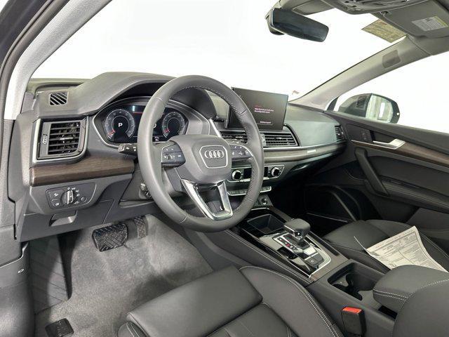 new 2025 Audi Q5 car, priced at $54,981