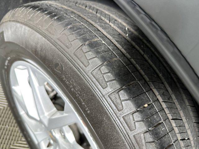 used 2023 Chevrolet Equinox car, priced at $20,986