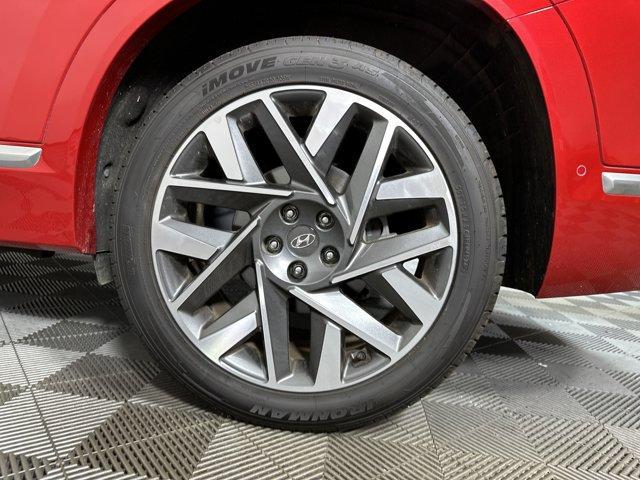 used 2022 Hyundai Santa Fe car, priced at $25,999