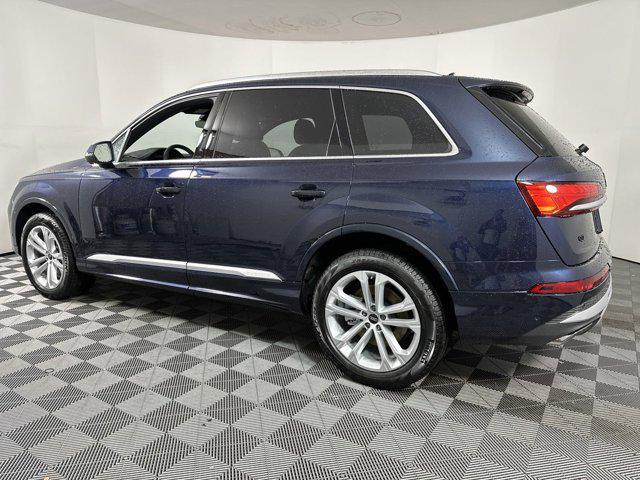 new 2025 Audi Q7 car, priced at $71,891