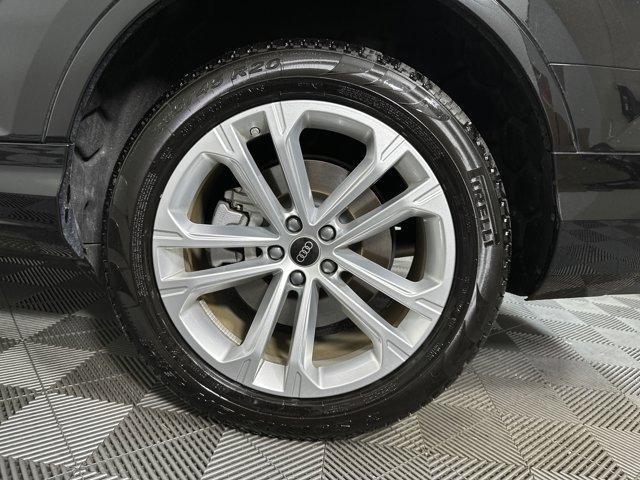 used 2025 Audi Q7 car, priced at $57,998