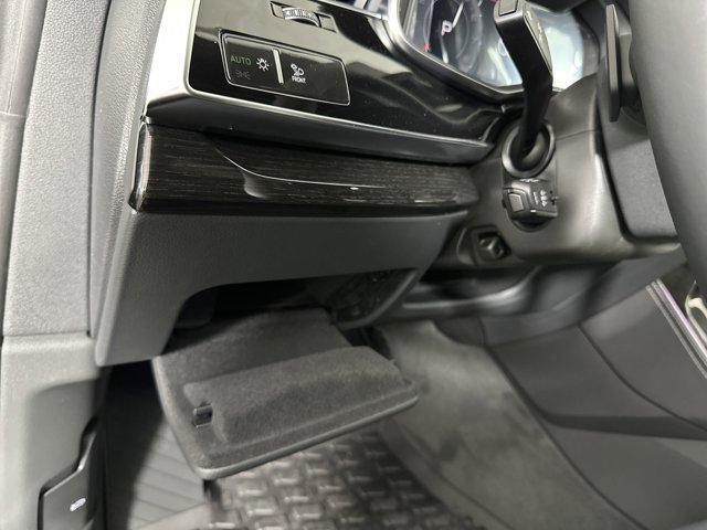 new 2025 Audi Q8 car, priced at $81,961