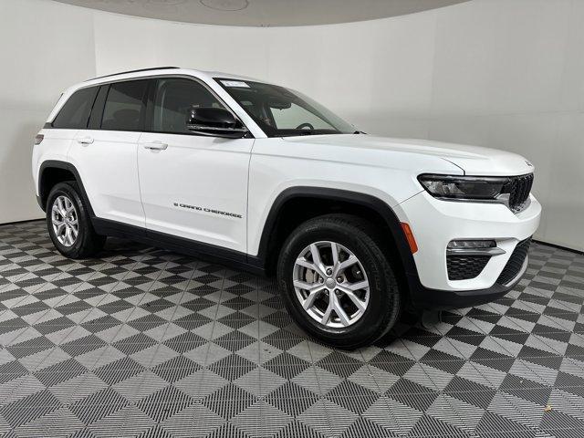 used 2022 Jeep Grand Cherokee car, priced at $28,999