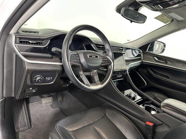 used 2022 Jeep Grand Cherokee car, priced at $28,999