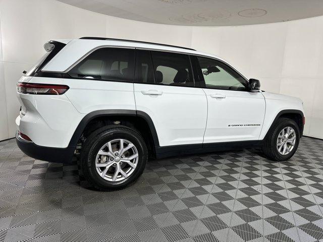 used 2022 Jeep Grand Cherokee car, priced at $28,999
