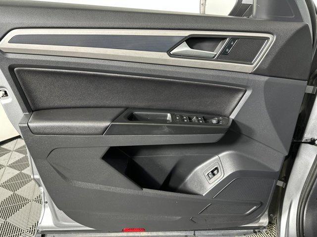 used 2021 Volkswagen Atlas car, priced at $20,999