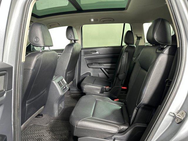 used 2021 Volkswagen Atlas car, priced at $20,999