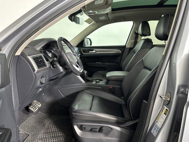 used 2021 Volkswagen Atlas car, priced at $20,999