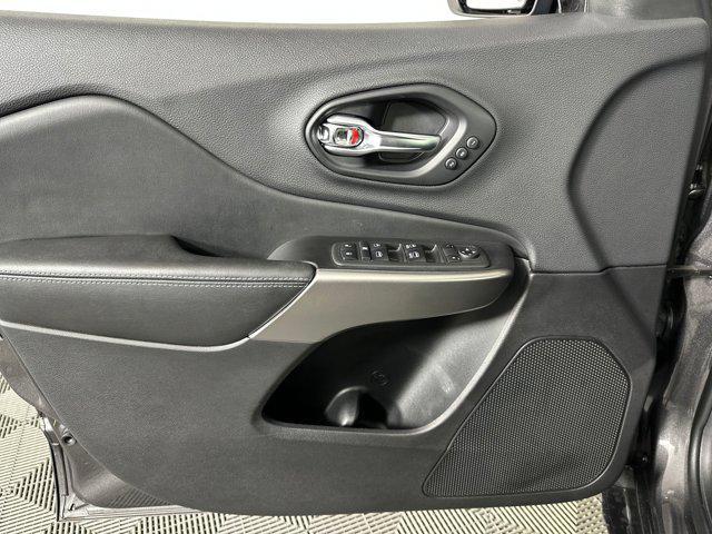 used 2019 Jeep Cherokee car, priced at $18,499