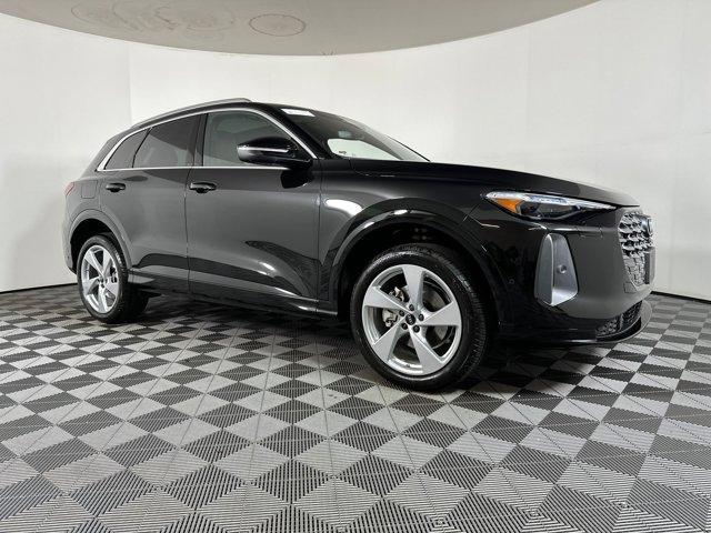 new 2025 Audi Q5 car, priced at $59,941
