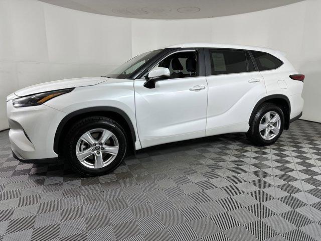 used 2023 Toyota Highlander car, priced at $33,798