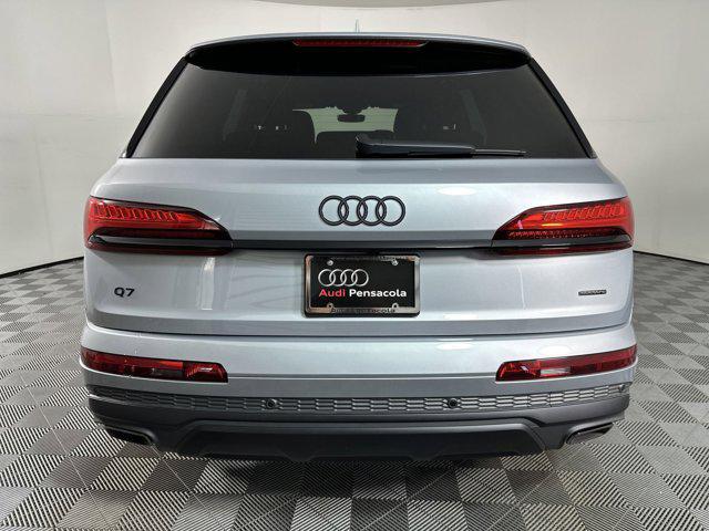 new 2025 Audi Q7 car, priced at $63,612