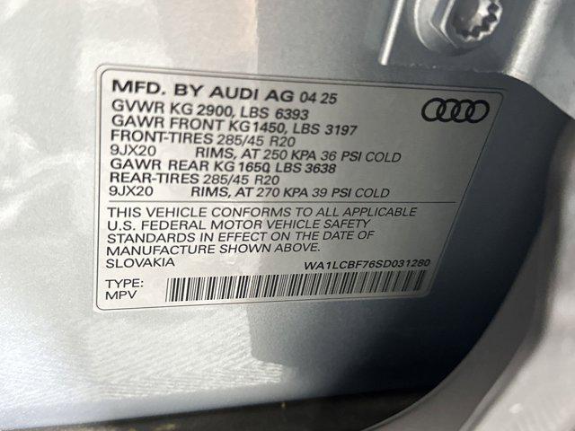 new 2025 Audi Q7 car, priced at $63,612