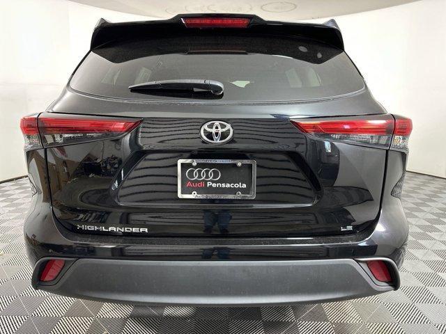 used 2021 Toyota Highlander car, priced at $27,487