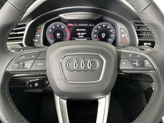 new 2025 Audi Q7 car, priced at $80,481