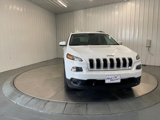 used 2016 Jeep Cherokee car, priced at $12,995