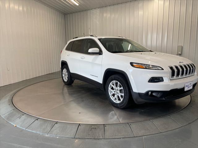 used 2016 Jeep Cherokee car, priced at $12,995