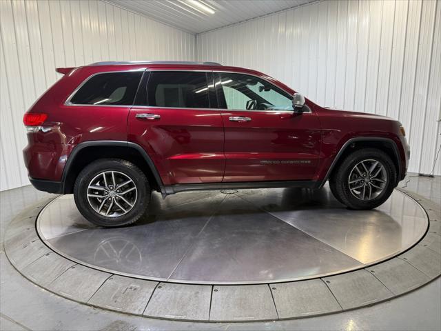 used 2017 Jeep Grand Cherokee car, priced at $15,995