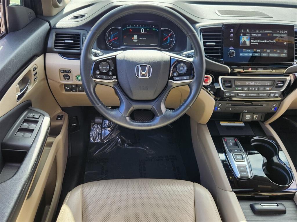 used 2022 Honda Pilot car, priced at $36,943