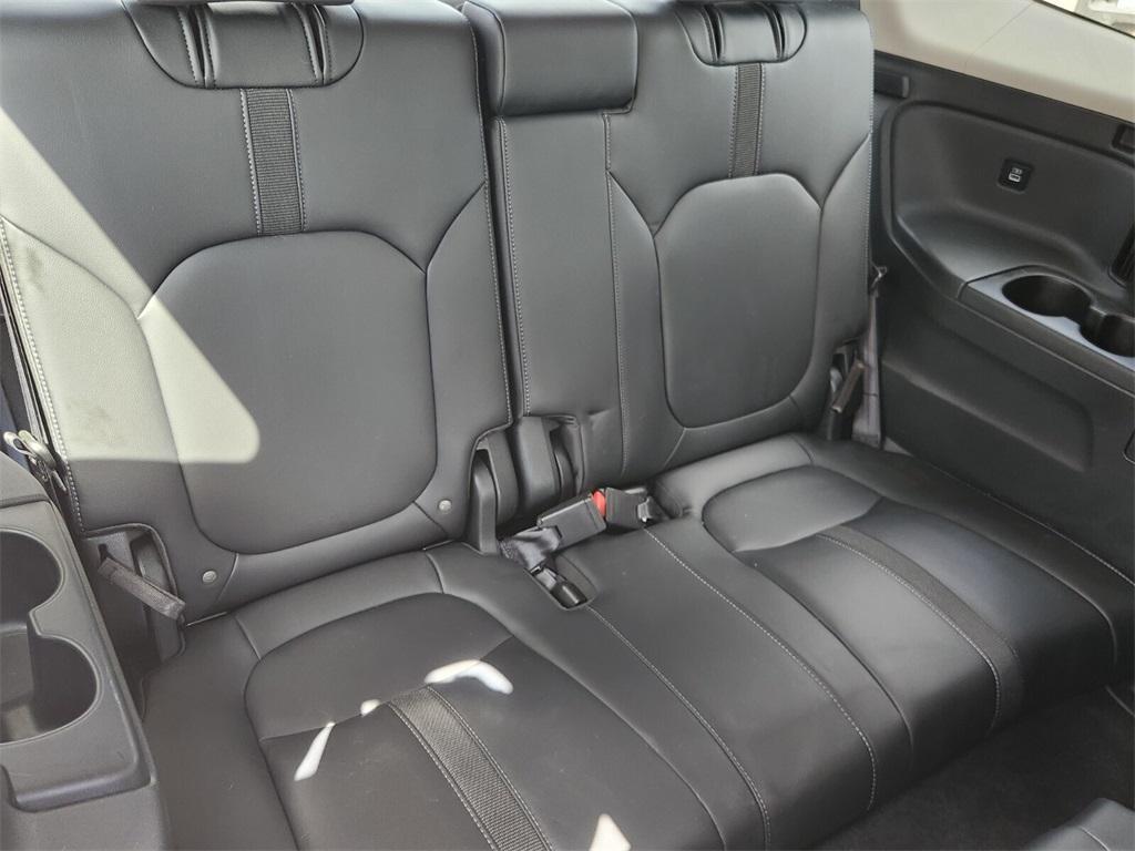 used 2023 Honda Pilot car, priced at $33,458