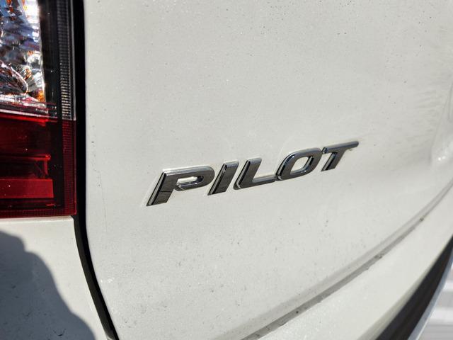 used 2021 Honda Pilot car, priced at $24,999