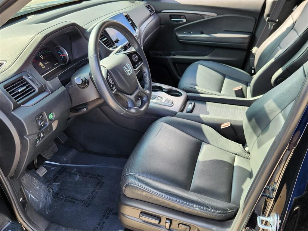 used 2021 Honda Pilot car, priced at $27,299