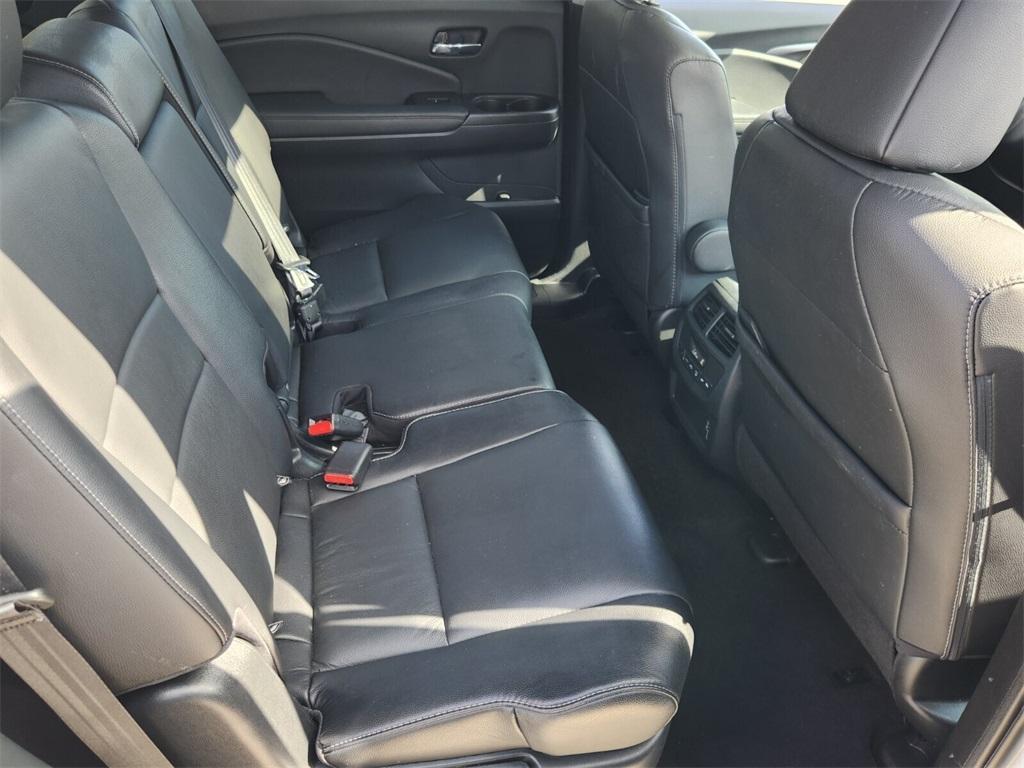 used 2022 Honda Pilot car, priced at $26,607