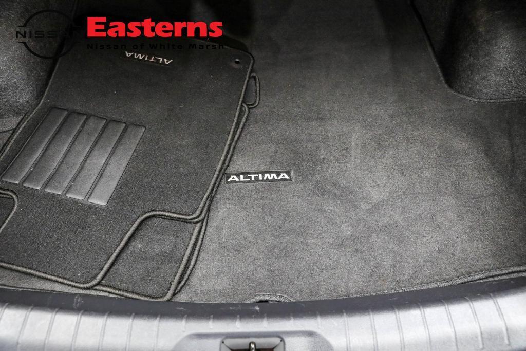 used 2023 Nissan Altima car
