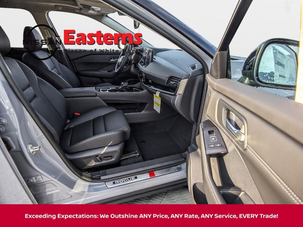 new 2025 Nissan Rogue car, priced at $37,499