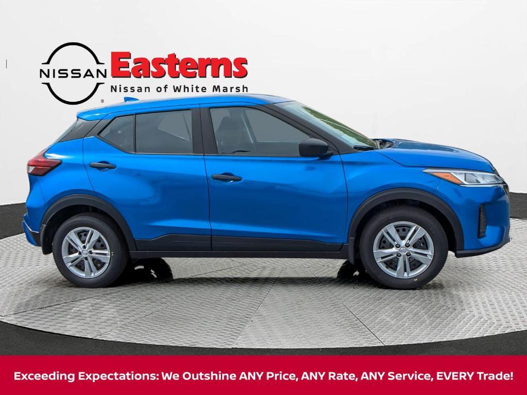 new 2025 Nissan Kicks Play car, priced at $21,657