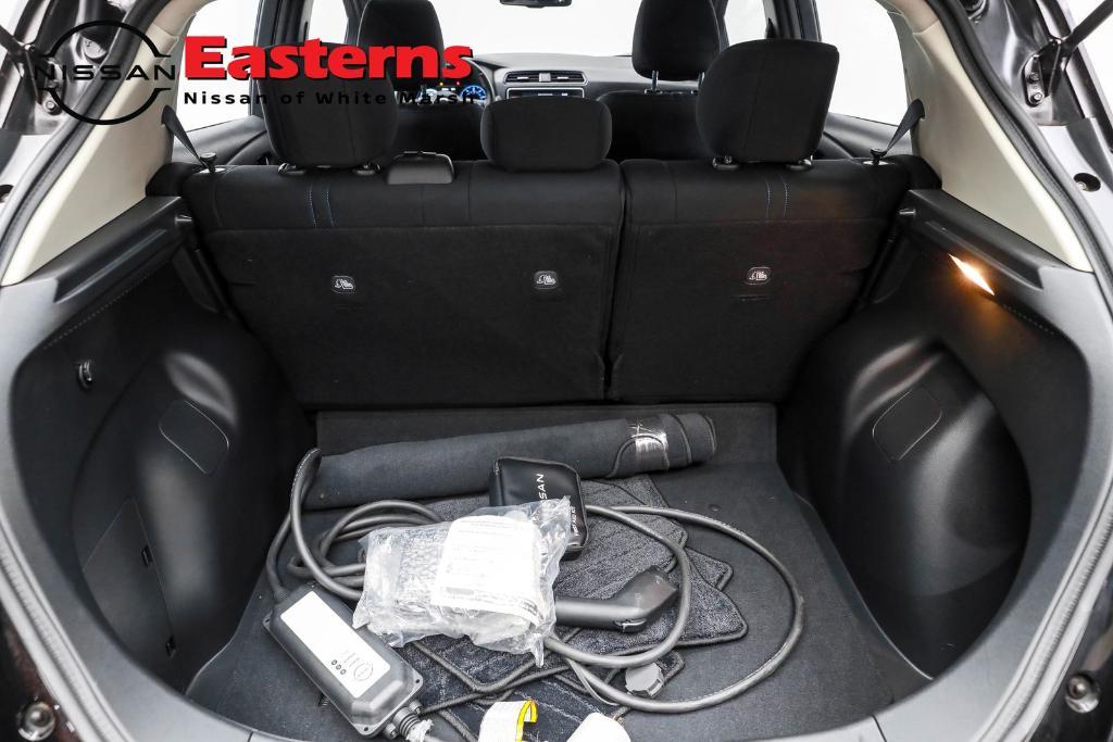 used 2023 Nissan Leaf car