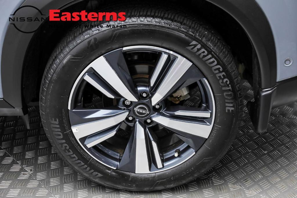 used 2023 Nissan Rogue car, priced at $28,890