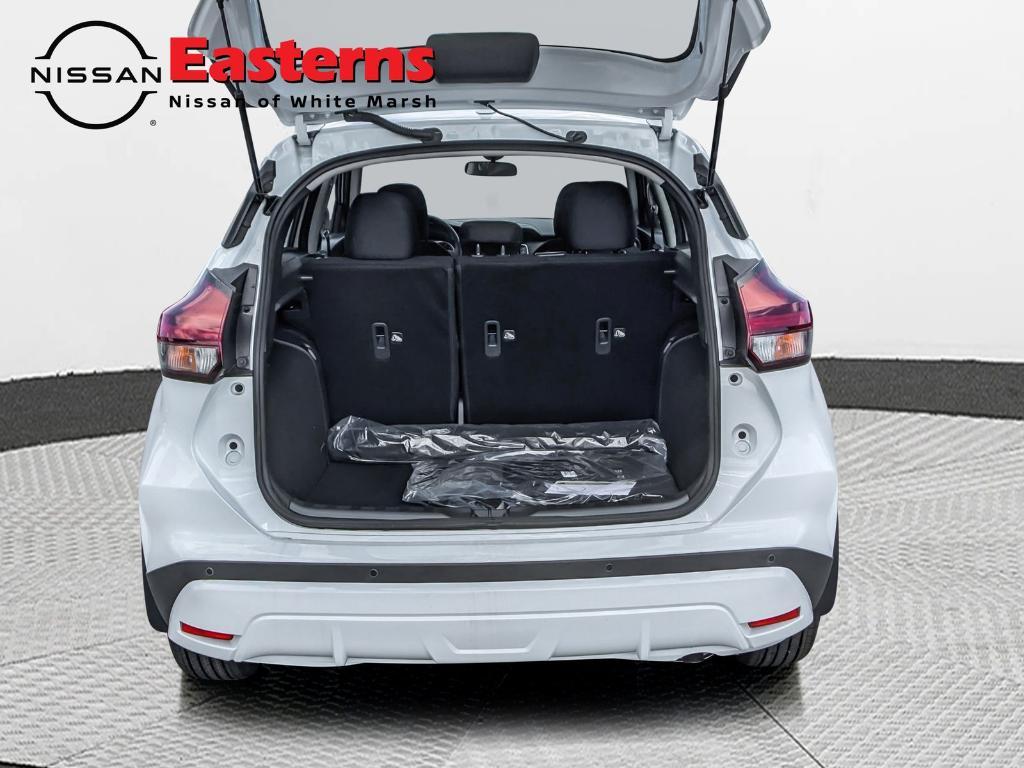 new 2025 Nissan Kicks Play car, priced at $21,825