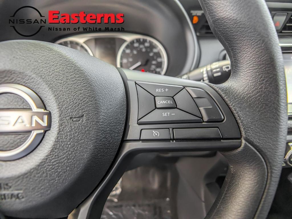new 2025 Nissan Kicks Play car, priced at $21,825