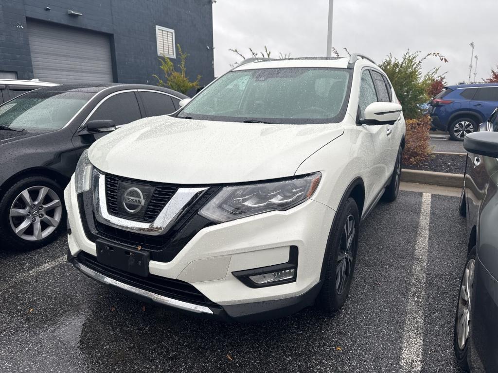 used 2017 Nissan Rogue car