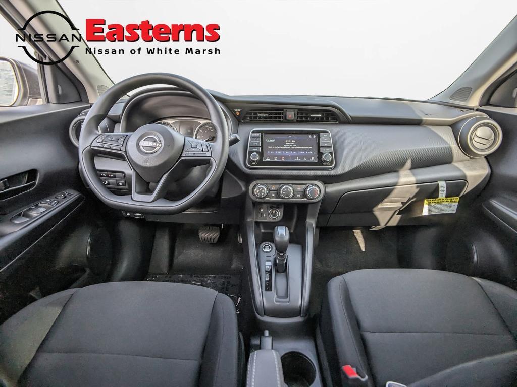 new 2025 Nissan Kicks Play car, priced at $21,814