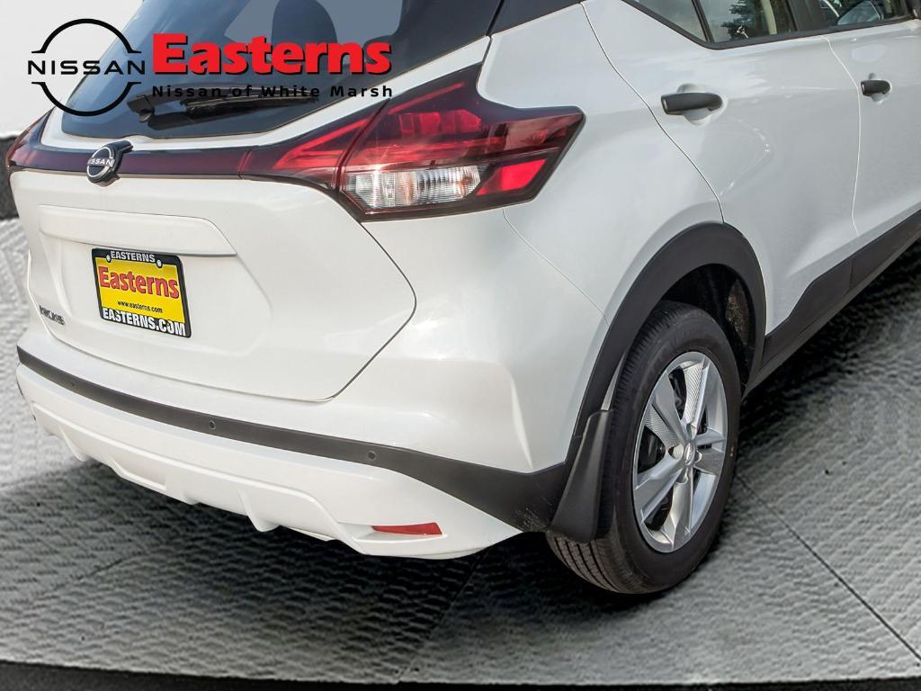 new 2025 Nissan Kicks Play car, priced at $21,814