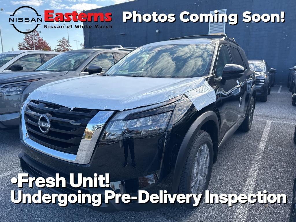 new 2025 Nissan Pathfinder car, priced at $36,561