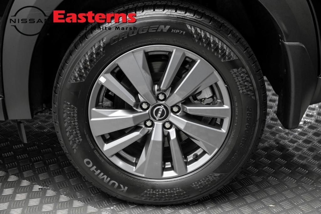 used 2025 Nissan Pathfinder car, priced at $33,990