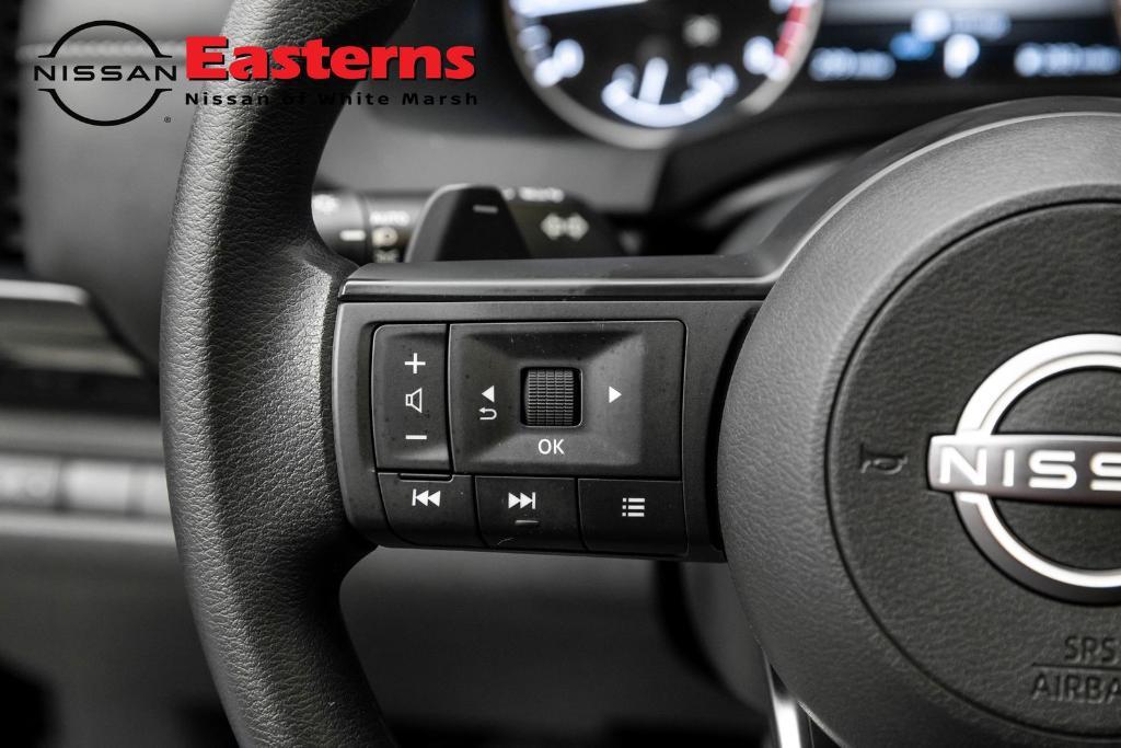 used 2025 Nissan Pathfinder car, priced at $33,990