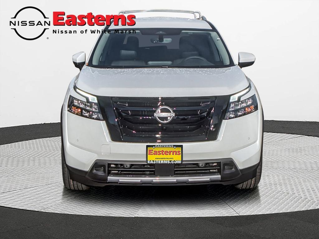 new 2025 Nissan Pathfinder car, priced at $38,127