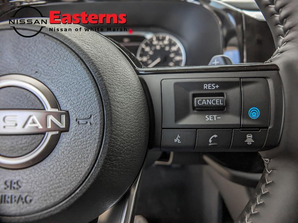 new 2025 Nissan Pathfinder car, priced at $38,127