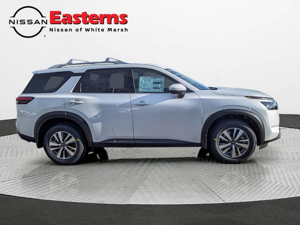 new 2025 Nissan Pathfinder car, priced at $38,127
