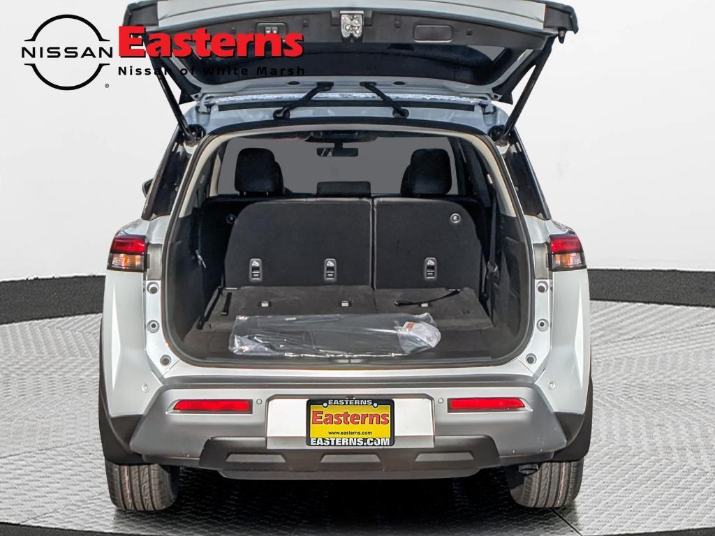 new 2025 Nissan Pathfinder car, priced at $38,127