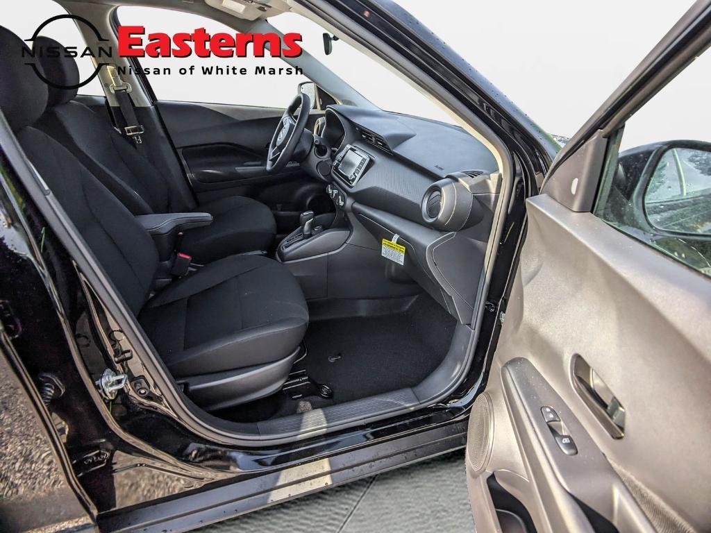 new 2025 Nissan Kicks Play car, priced at $21,720