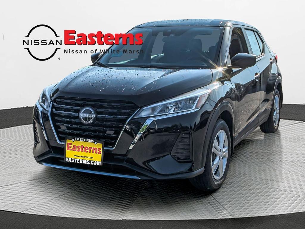new 2025 Nissan Kicks Play car, priced at $21,720